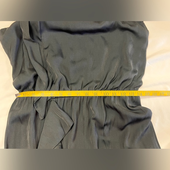 Luxe Deluxe NWT Look Twice One Shoulder Ruffle Dress Size 4 - Picture 16 of 16